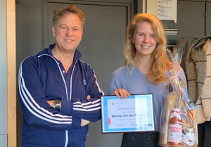 100-000ste deelnemer